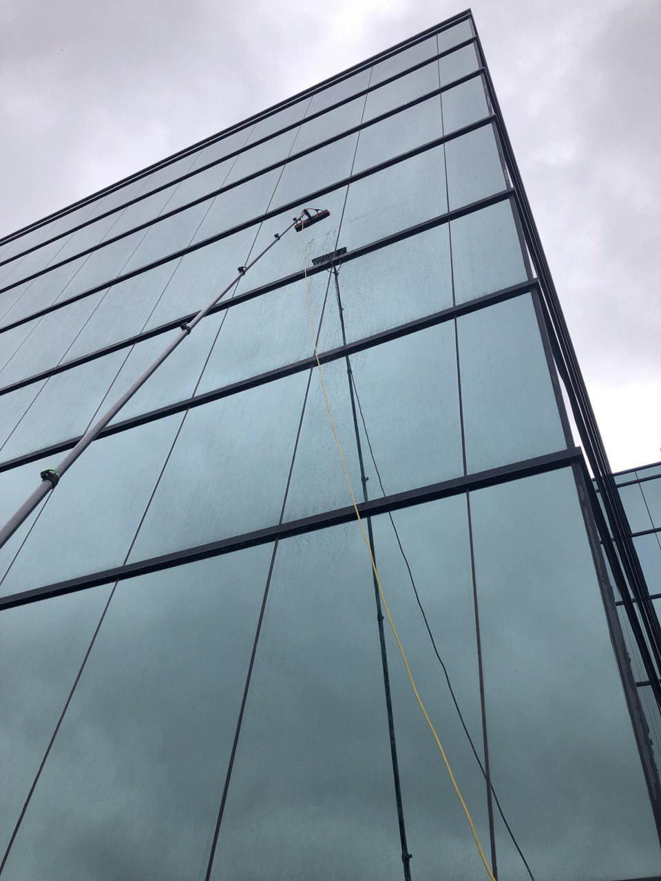 Shogun >water Fed Pole 60'